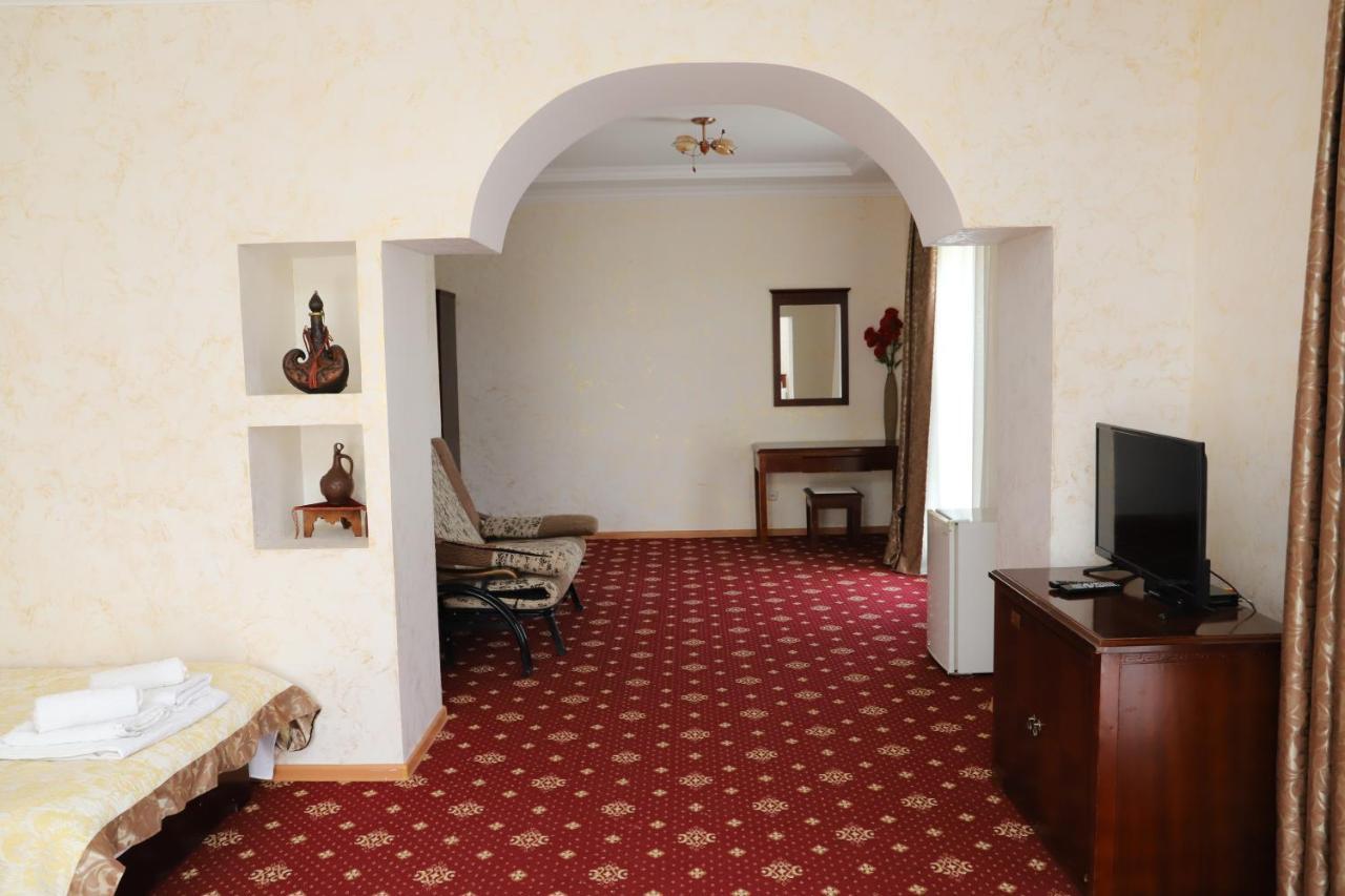 Hotel Eurasia Deluxe Borovoje Kültér fotó