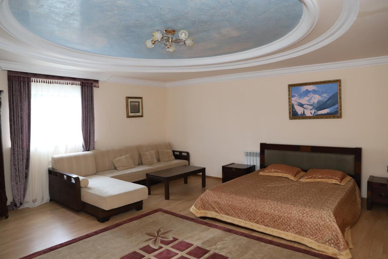 Hotel Eurasia Deluxe Borovoje Kültér fotó